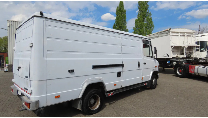 Mercedes-Benz Vario 612 D - Furgão: foto 3 Mercedes-Benz Vario 612 D - Furgão: foto 3