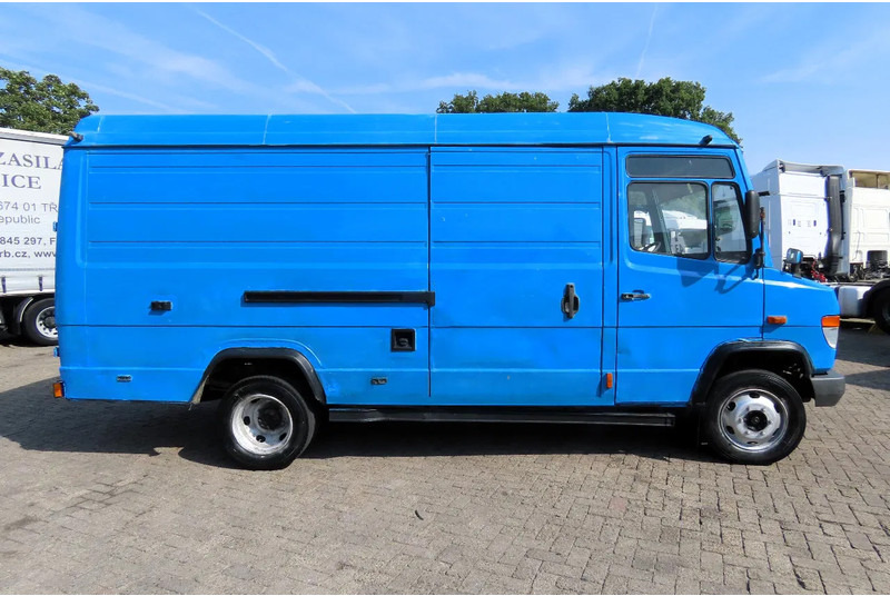 Mercedes-Benz Vario 812D - Furgão: foto 4 Mercedes-Benz Vario 812D - Furgão: foto 4