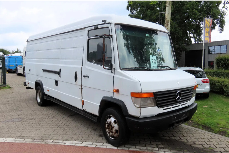 Mercedes-Benz Vario 813 clean. good engine - Furgão: foto 2 Mercedes-Benz Vario 813 clean. good engine - Furgão: foto 2