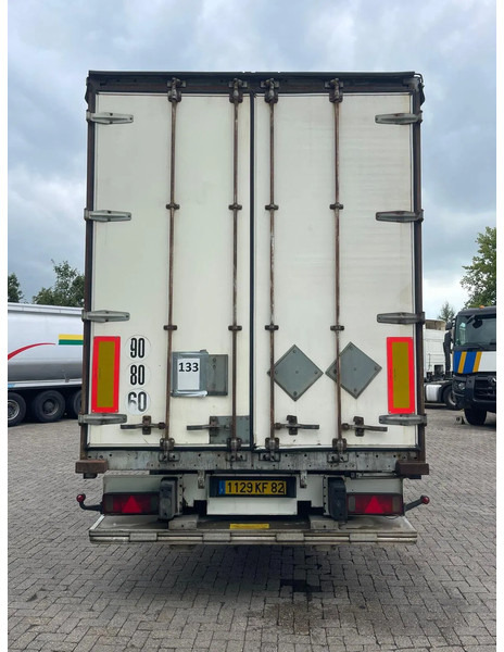 Schmitz Cargobull SAF, VERY GOOD CONDITION - Semi-reboque de lona: foto 3 Schmitz Cargobull SAF, VERY GOOD CONDITION - Semi-reboque de lona: foto 3