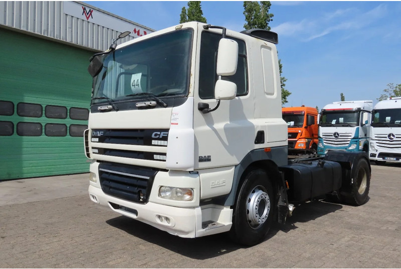 DAF CF 85.410 Manual, Retarder, PTO/Hydraulic, Very clean truck! - Tractor: foto 2 DAF CF 85.410 Manual, Retarder, PTO/Hydraulic, Very clean truck! - Tractor: foto 2