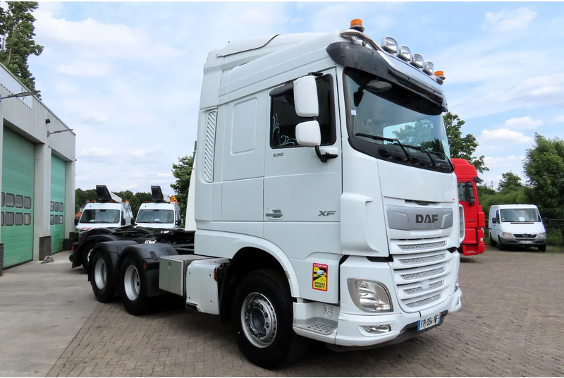 DAF XF 530 6x4 Retarder, Frigo, P-Cool, 2 beds - Tractor: foto 2 DAF XF 530 6x4 Retarder, Frigo, P-Cool, 2 beds - Tractor: foto 2
