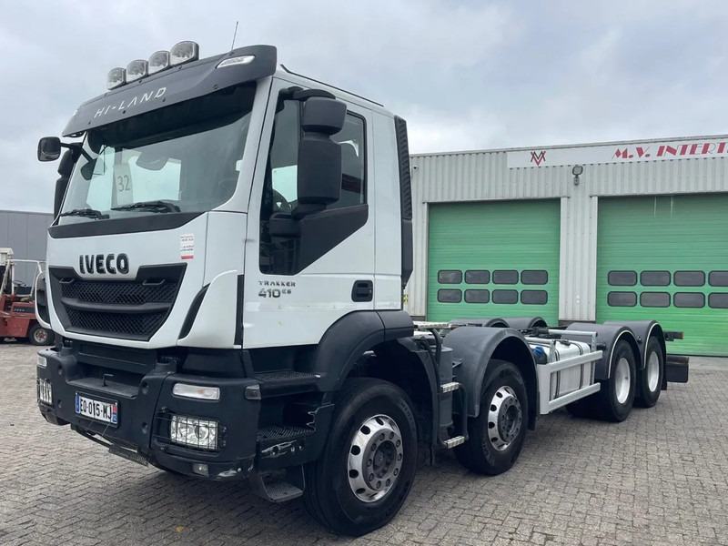 Iveco Trakker 410 PTO, RETARDER, 8x4 , 442000 km! - Tractor: foto 1 Iveco Trakker 410 PTO, RETARDER, 8x4 , 442000 km! - Tractor: foto 1