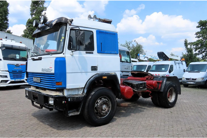 Iveco Turbostar 190.36 FULL SPRING ! - Tractor: foto 1 Iveco Turbostar 190.36 FULL SPRING ! - Tractor: foto 1