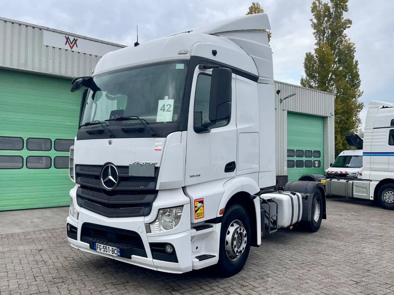 Mercedes-Benz Actros 1845 vin: WDF9634031C008330 , 2 tanks, France clean truck - Tractor: foto 2 Mercedes-Benz Actros 1845 vin: WDF9634031C008330 , 2 tanks, France clean truck - Tractor: foto 2