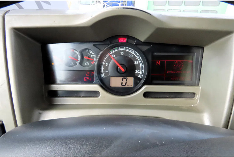 Tractor Renault Premium 460 VF624GPA000075552 , 2 tanks! FRIGO: foto 17