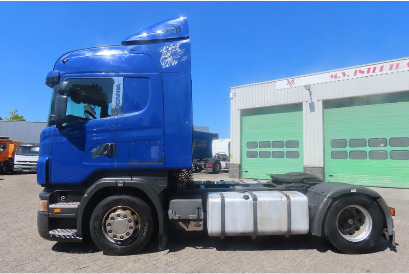 Scania R420 Manual gear, 2 tanks, Frigo , 2 beds - Tractor: foto 4 Scania R420 Manual gear, 2 tanks, Frigo , 2 beds - Tractor: foto 4
