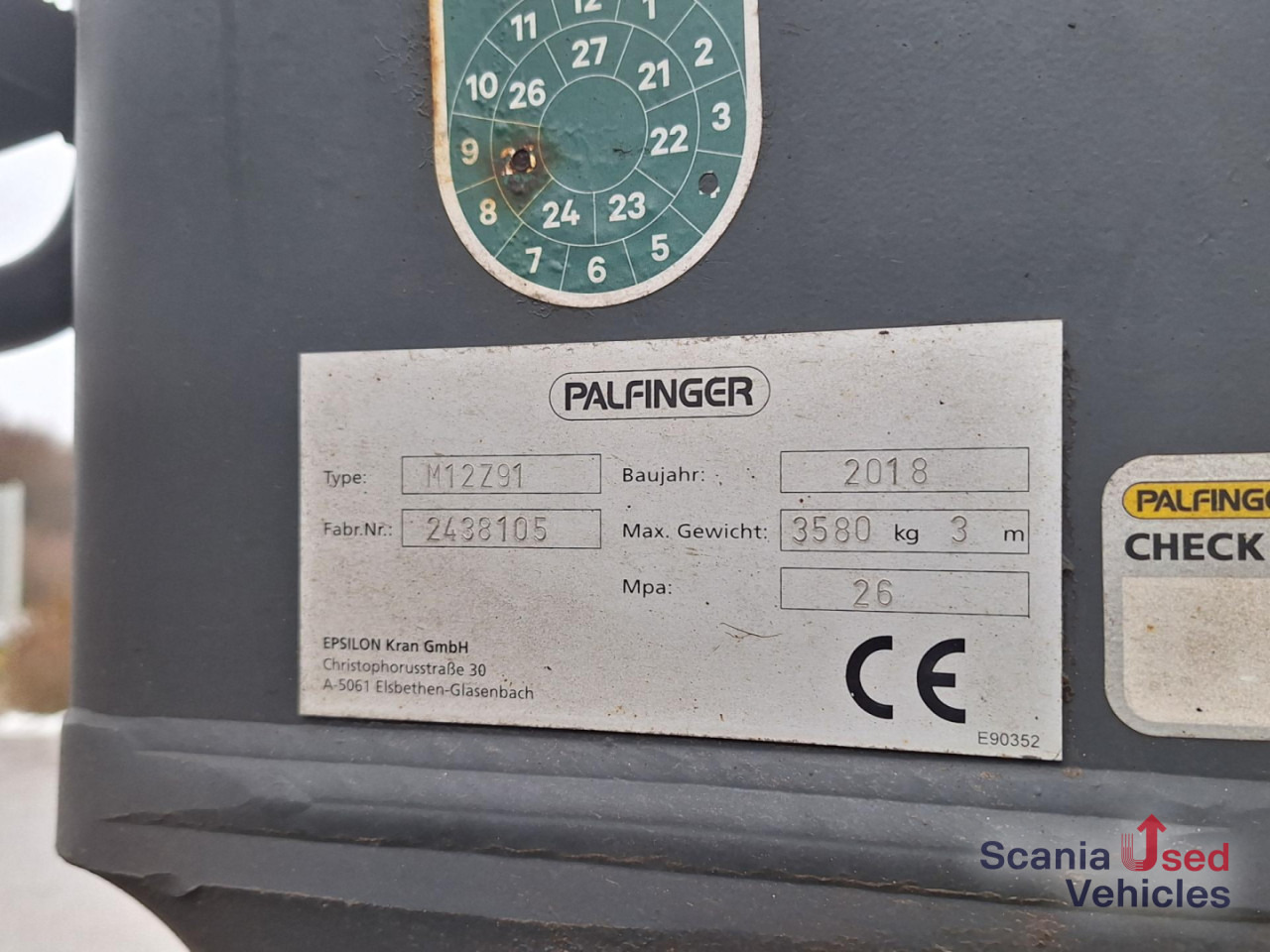 SCANIA R 580 B6x4NB+Epsilon M12 Z - Camião de transporte de madeira, Camião grua: foto 3 SCANIA R 580 B6x4NB+Epsilon M12 Z - Camião de transporte de madeira, Camião grua: foto 3