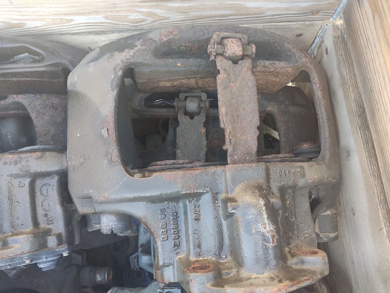 Knorr-Bremse SN7 Scania R SERIES truck - Pinça de freio por Camião: foto 3 Knorr-Bremse SN7 Scania R SERIES truck - Pinça de freio por Camião: foto 3