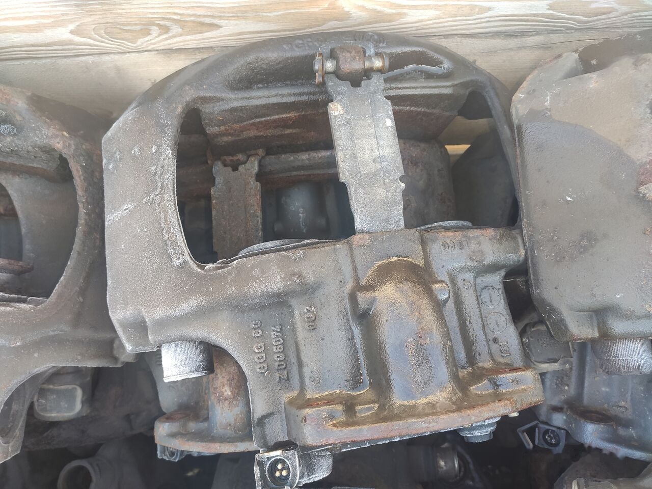 Knorr-Bremse SN7 Scania R SERIES truck - Pinça de freio por Camião: foto 2 Knorr-Bremse SN7 Scania R SERIES truck - Pinça de freio por Camião: foto 2