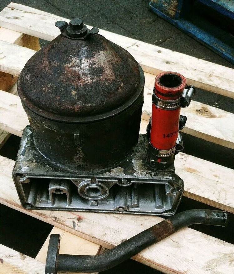 Scania OIL CENTRIFUGAL CLEANER, OIL SPINNER ASSEMBLY 1774447 2304242 - Filtro de óleo por Camião: foto 2 Scania OIL CENTRIFUGAL CLEANER, OIL SPINNER ASSEMBLY 1774447 2304242 - Filtro de óleo por Camião: foto 2