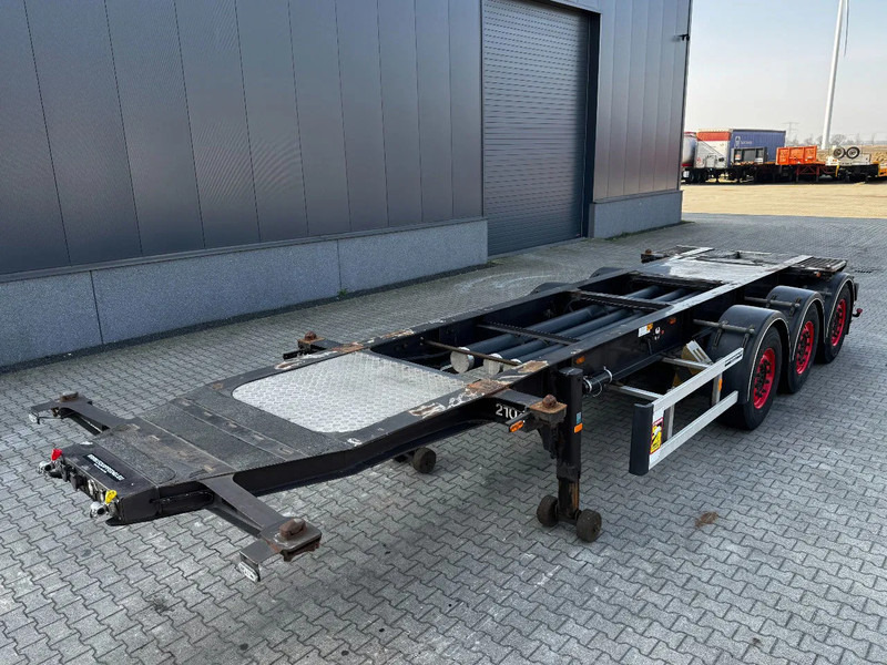 Burg 20FT/3-axles, SAF INTRADISC, ADR (EXII, EXII, FL, AT), 2x LIFTAXLE, NL-Chassis - Semi-reboque transportador de contêineres/ Caixa móvel: foto 2 Burg 20FT/3-axles, SAF INTRADISC, ADR (EXII, EXII, FL, AT), 2x LIFTAXLE, NL-Chassis - Semi-reboque transportador de contêineres/ Caixa móvel: foto 2