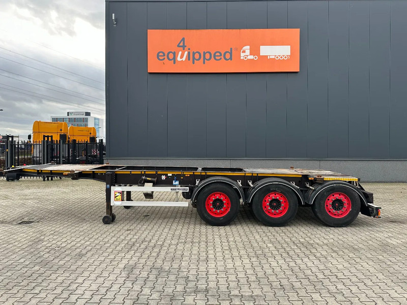 Burg 20FT ADR (EX/II, EX/III, FL, AT) Chassis, Empty weight : 3.690kg, SAF INTRADISC, 2x Liftaxle, NL-chassis - Semi-reboque transportador de contêineres/ Caixa móvel: foto 2 Burg 20FT ADR (EX/II, EX/III, FL, AT) Chassis, Empty weight : 3.690kg, SAF INTRADISC, 2x Liftaxle, NL-chassis - Semi-reboque transportador de contêineres/ Caixa móvel: foto 2