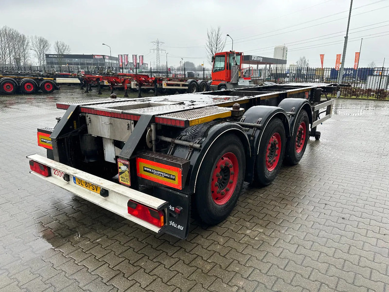 Burg 20FT ADR (EX/II, EX/III, FL, AT), Leergewicht: 3.690kg, SAF INTRADISC, 2x Liftachse, ALCOA, NL-Chassis, APK/ADR: 02-2026 - Semi-reboque transportador de contêineres/ Caixa móvel: foto 3 Burg 20FT ADR (EX/II, EX/III, FL, AT), Leergewicht: 3.690kg, SAF INTRADISC, 2x Liftachse, ALCOA, NL-Chassis, APK/ADR: 02-2026 - Semi-reboque transportador de contêineres/ Caixa móvel: foto 3