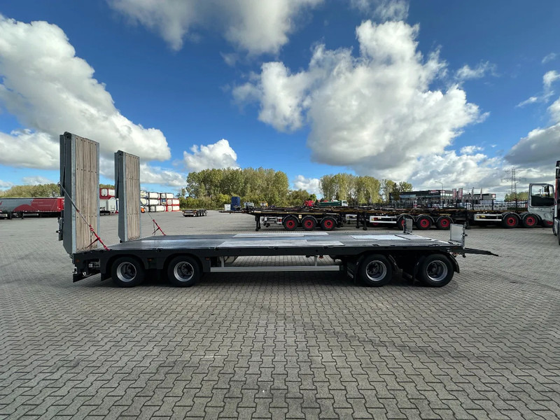 Faymonville MAX600-S-4-8.90-U, 4 axles (2 + 2), hydraulic ramps, loading-floor 8.90cm, NEW!! - Reboque transporte de veículos: foto 4 Faymonville MAX600-S-4-8.90-U, 4 axles (2 + 2), hydraulic ramps, loading-floor 8.90cm, NEW!! - Reboque transporte de veículos: foto 4