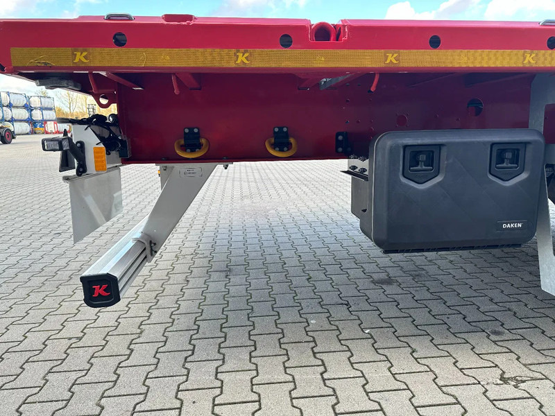 Semi-reboque plataforma/ Caixa aberta novo Kässbohrer NEU Heavy-Duty Platform, Heckbündig, Twistlocks (1x 40FT / 2x 20FT), ADR (EX/II, EX/III, FL, AT), Rungtasschen, Scheibebremsen: foto 12