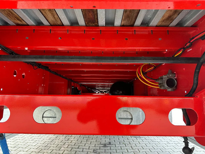 Semi-reboque plataforma/ Caixa aberta novo Kässbohrer NEU Heavy-Duty Platform, Heckbündig, Twistlocks (1x 40FT / 2x 20FT), ADR (EX/II, EX/III, FL, AT), Rungtasschen, Scheibebremsen: foto 7