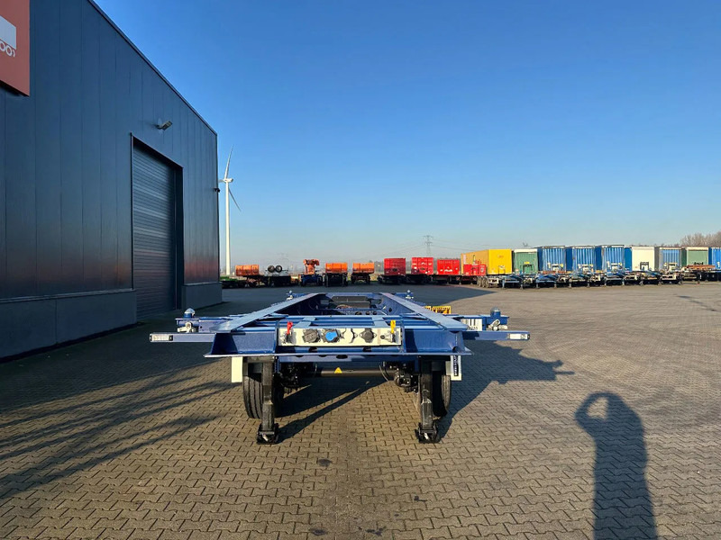 Krone NEW / DIRECT AVAILABLE 20FT ADR-CHASSIS, DISCBRAKES, LIFTAXLE, 2x available - Semi-reboque transportador de contêineres/ Caixa móvel: foto 5 Krone NEW / DIRECT AVAILABLE 20FT ADR-CHASSIS, DISCBRAKES, LIFTAXLE, 2x available - Semi-reboque transportador de contêineres/ Caixa móvel: foto 5
