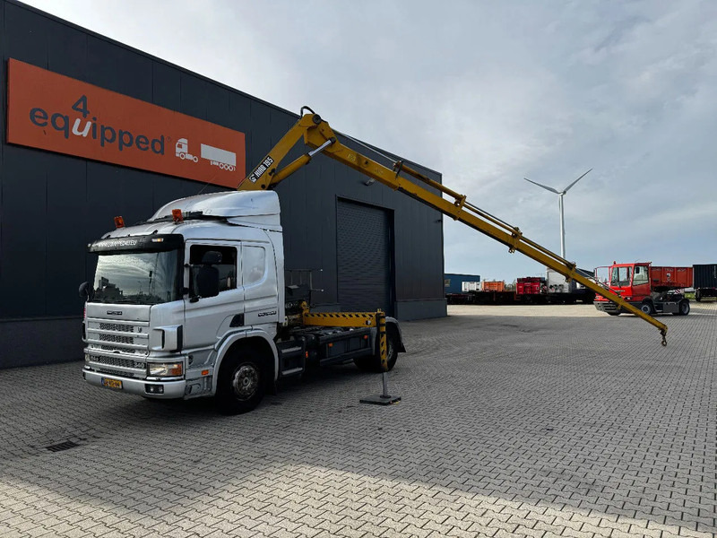 Scania P114-340 + HIAB 19-5 crane + remote / Euro-3 / 3 pedals / NL-truck / APK: 12-2025 - Camião grua: foto 1 Scania P114-340 + HIAB 19-5 crane + remote / Euro-3 / 3 pedals / NL-truck / APK: 12-2025 - Camião grua: foto 1