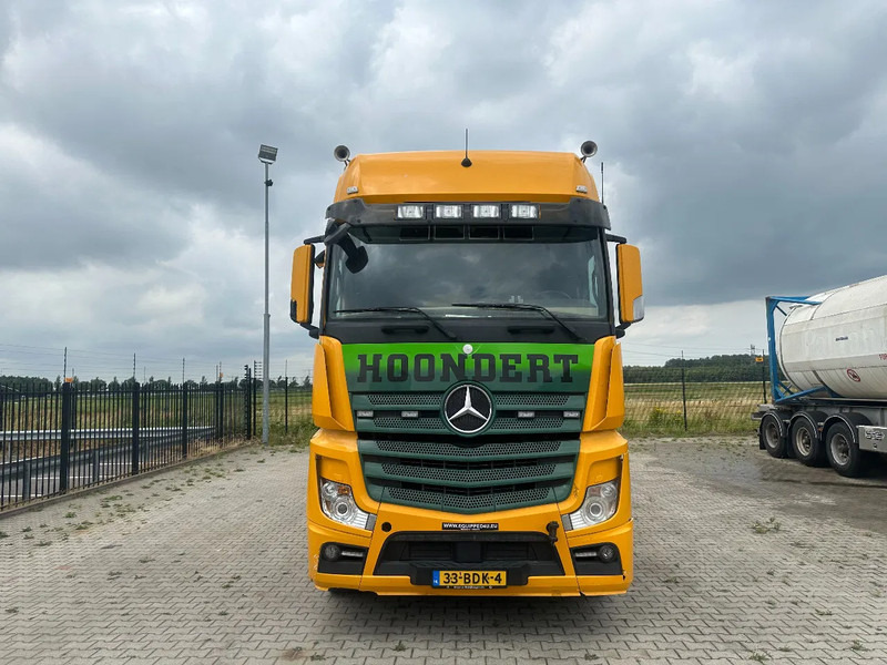 Mercedes-Benz Actros 2748 LS 6x2 BROKEN ENGINE - Tractor: foto 5 Mercedes-Benz Actros 2748 LS 6x2 BROKEN ENGINE - Tractor: foto 5