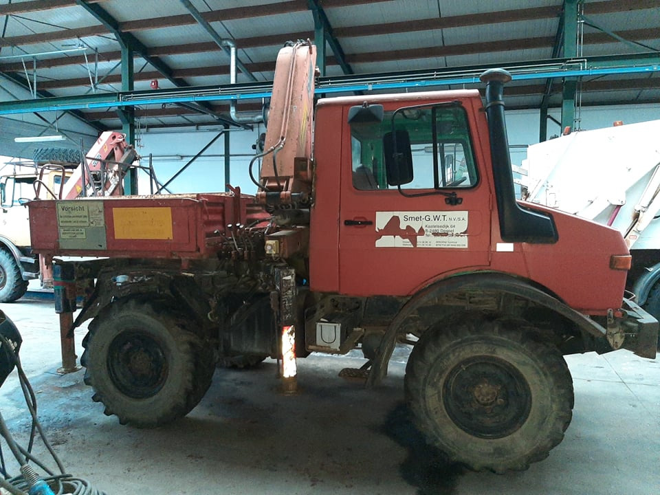UNIMOG 1250 - Camião grua: foto 3 UNIMOG 1250 - Camião grua: foto 3