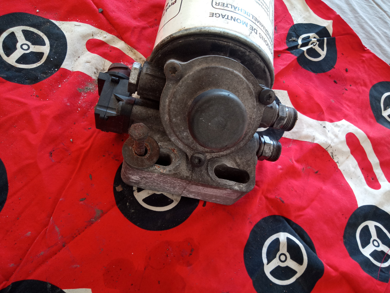 DAF XF106 - Filtro de combustível: foto 2 DAF XF106 - Filtro de combustível: foto 2