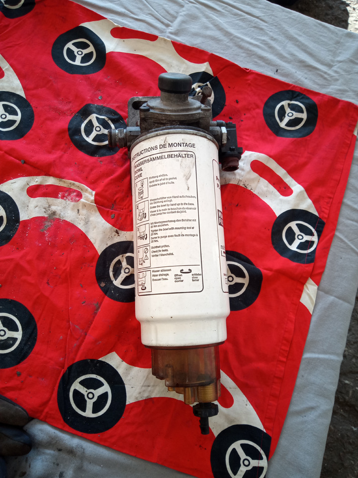 DAF XF106 - Filtro de combustível: foto 3 DAF XF106 - Filtro de combustível: foto 3