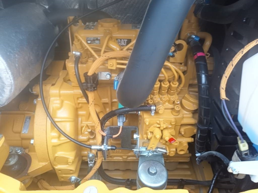 Escavadora de rastos CATERPILLAR 303 ECR: foto 11