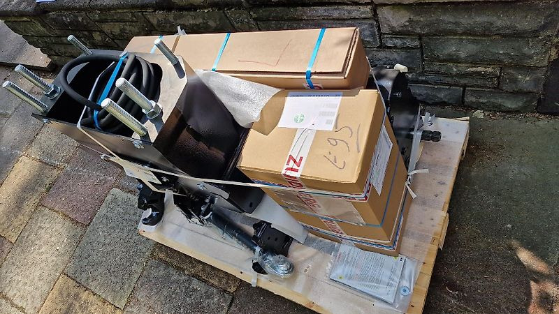Zuidberg Fronthydraulik, Frontkraftheber, Fronthubwerk zum Case PUMA / PUMA CVX / STEYR CVT - Hidráulica por Máquina agrícola: foto 4 Zuidberg Fronthydraulik, Frontkraftheber, Fronthubwerk zum Case PUMA / PUMA CVX / STEYR CVT - Hidráulica por Máquina agrícola: foto 4