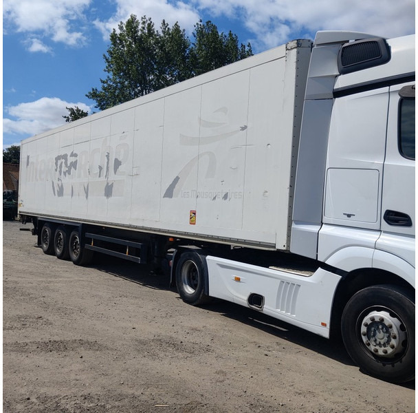 Schmitz Cargobull Kast - Semi-reboque furgão: foto 2 Schmitz Cargobull Kast - Semi-reboque furgão: foto 2