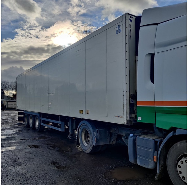 Schmitz Cargobull SKI 24 - Camião frigorífico: foto 2 Schmitz Cargobull SKI 24 - Camião frigorífico: foto 2