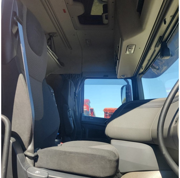Tractor DAF 440: foto 6