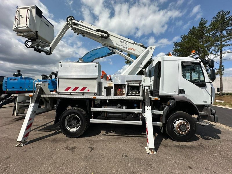 Renault MIDLUM 280dxi 4x4 18m SKYLIFT / HUBARBEITSBÜHNE - COMILEV 180 TP - NACELLE / HOOGWERKER - 182.000km - MANUAL - GOOD CONDITION - Camião: foto 4 Renault MIDLUM 280dxi 4x4 18m SKYLIFT / HUBARBEITSBÜHNE - COMILEV 180 TP - NACELLE / HOOGWERKER - 182.000km - MANUAL - GOOD CONDITION - Camião: foto 4