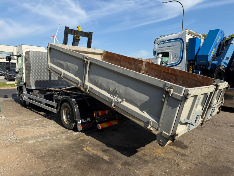DAF LF 45.180 - 12T - 4x2 HOOKLIFT / HAAKSYTEEM / ABROLLKIPPER / AMPLIROL - *320.000km* - EURO 5 - TÜV 06/2026 - BE TRUCK - Camião polibenne: foto 4 DAF LF 45.180 - 12T - 4x2 HOOKLIFT / HAAKSYTEEM / ABROLLKIPPER / AMPLIROL - *320.000km* - EURO 5 - TÜV 06/2026 - BE TRUCK - Camião polibenne: foto 4