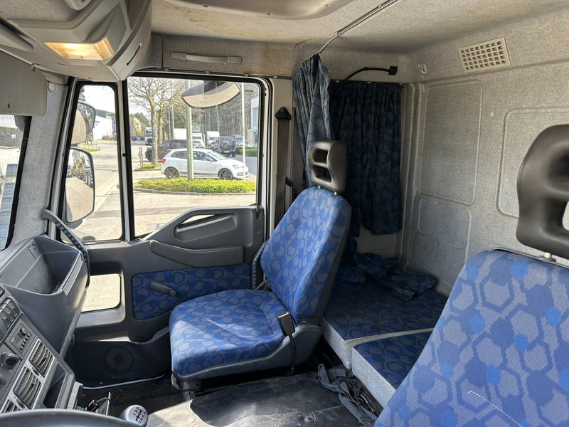 Camião furgão Iveco EUROCARGO 80E18 CLOSED BOX 6m00 x 2m49 x 2m37 - EURO 5 - *176.000km* - TAILLIFT - MANUAL - BE TRUCK: foto 19