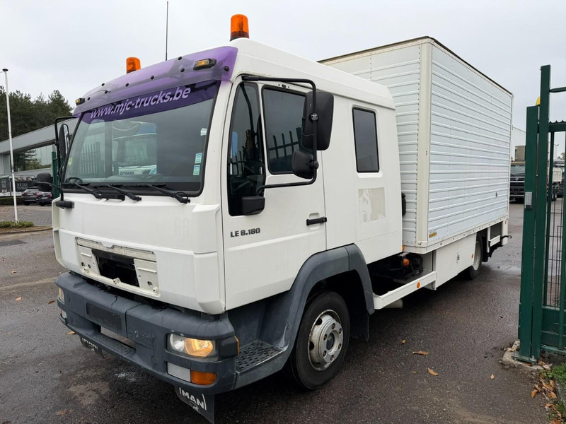 MAN LE 8.180 CLOSED BOX / KOFFER - DOKA - MANUAL GEARBOX - *248.000km* - STEEL SPRING / BLATT / LAMES - BE TRUCK - Camião furgão: foto 3 MAN LE 8.180 CLOSED BOX / KOFFER - DOKA - MANUAL GEARBOX - *248.000km* - STEEL SPRING / BLATT / LAMES - BE TRUCK - Camião furgão: foto 3