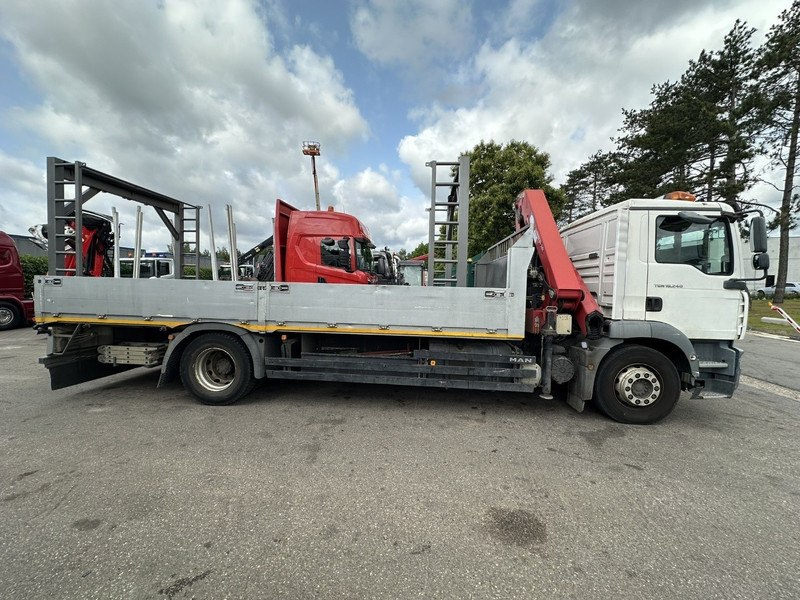 MAN TGM 18.240 4x2 + 2010 CRANE HMF 1420 K6 (17.5m! 6x) RADIO - PLATFORM 6m60 - MANUAL - EURO 3 - BE TRUCK - Camião grua: foto 5 MAN TGM 18.240 4x2 + 2010 CRANE HMF 1420 K6 (17.5m! 6x) RADIO - PLATFORM 6m60 - MANUAL - EURO 3 - BE TRUCK - Camião grua: foto 5