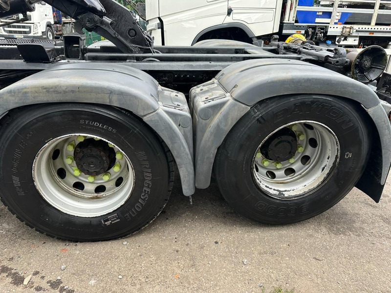 MAN TGS 28.360 6x2 HOOKLIFT 21T HIAB MULTILIFT XR21-S51 - LIFT AXLE - BE TRUCK - Camião polibenne: foto 5 MAN TGS 28.360 6x2 HOOKLIFT 21T HIAB MULTILIFT XR21-S51 - LIFT AXLE - BE TRUCK - Camião polibenne: foto 5