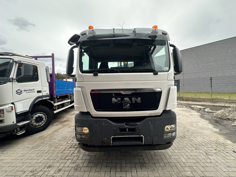 MAN TGS 35.400 8x4 TRIDEM HOOKLIFT T22 + CRANE PALFINGER PK 18001 EH + RADIO - EURO 5 - LIFT/STEERING AXLE - BE TRUCK - Camião polibenne, Camião grua: foto 2 MAN TGS 35.400 8x4 TRIDEM HOOKLIFT T22 + CRANE PALFINGER PK 18001 EH + RADIO - EURO 5 - LIFT/STEERING AXLE - BE TRUCK - Camião polibenne, Camião grua: foto 2