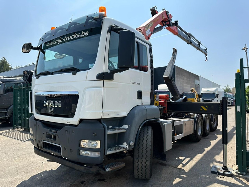 MAN TGS 35.400 8x4 TRIDEM HOOKLIFT T22 + CRANE PALFINGER PK 18001 EH + RADIO - EURO 5 - LIFT/STEERING AXLE - BE TRUCK - Camião polibenne, Camião grua: foto 2 MAN TGS 35.400 8x4 TRIDEM HOOKLIFT T22 + CRANE PALFINGER PK 18001 EH + RADIO - EURO 5 - LIFT/STEERING AXLE - BE TRUCK - Camião polibenne, Camião grua: foto 2