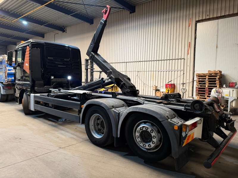 MAN TGX 26.400 6X2 + HOOKLIFT PALIFT 20T - LIFT + STEERING AXLE - EURO 5 - SLEEPERCAB - BE TRUCK - Camião polibenne: foto 5 MAN TGX 26.400 6X2 + HOOKLIFT PALIFT 20T - LIFT + STEERING AXLE - EURO 5 - SLEEPERCAB - BE TRUCK - Camião polibenne: foto 5