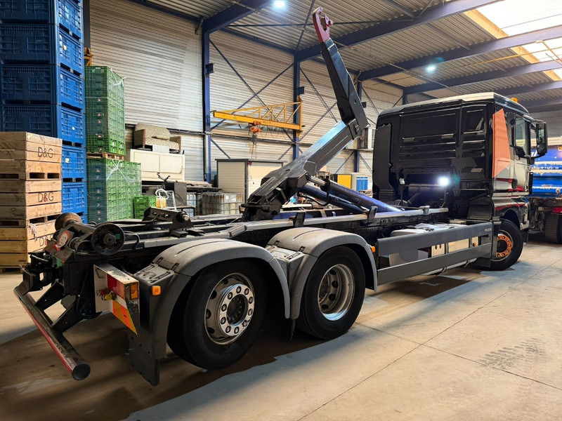 MAN TGX 26.400 6X2 + HOOKLIFT PALIFT 20T - LIFT + STEERING AXLE - EURO 5 - SLEEPERCAB - BE TRUCK - Camião polibenne: foto 3 MAN TGX 26.400 6X2 + HOOKLIFT PALIFT 20T - LIFT + STEERING AXLE - EURO 5 - SLEEPERCAB - BE TRUCK - Camião polibenne: foto 3