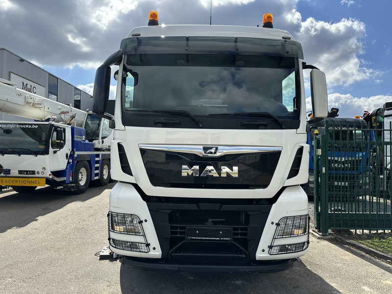 MAN TGX 35.420 8x4-4 TRIDEM + CRANE (26m!) HIAB X-HIPRO 408 E-5 + JIB 100X-5 - PLATFORM 6m40 - *306.245km* - BE TRUCK - Camião grua: foto 5 MAN TGX 35.420 8x4-4 TRIDEM + CRANE (26m!) HIAB X-HIPRO 408 E-5 + JIB 100X-5 - PLATFORM 6m40 - *306.245km* - BE TRUCK - Camião grua: foto 5