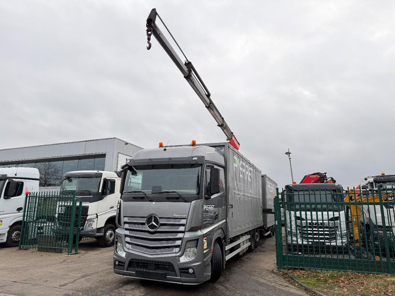 Mercedes-Benz ACTROS 2645 6x2 105m³ JUMBO + KRAN PALFINGER PK19001 (4x) - RETARDER - RADIO - *FULL AIR* - FRIGO - EURO 6 - SAF AS - BELGIAN TRUCK - Camião furgão, Camião grua: foto 4 Mercedes-Benz ACTROS 2645 6x2 105m³ JUMBO + KRAN PALFINGER PK19001 (4x) - RETARDER - RADIO - *FULL AIR* - FRIGO - EURO 6 - SAF AS - BELGIAN TRUCK - Camião furgão, Camião grua: foto 4