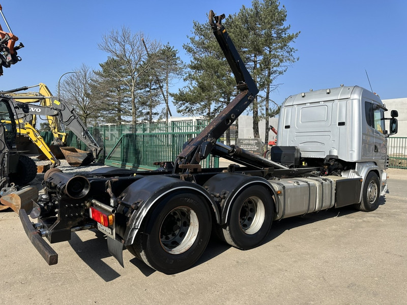 Scania 144G-530 V8 6x4 HOOKLIFT 20T MEILLER -VOL LUCHT - OPTI-CRUISE - CR19 SLAAPCABINE - Camião polibenne: foto 5 Scania 144G-530 V8 6x4 HOOKLIFT 20T MEILLER -VOL LUCHT - OPTI-CRUISE - CR19 SLAAPCABINE - Camião polibenne: foto 5
