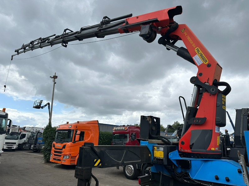Scania G440 8x4 PRITSCHE + KRAN (26.5m!) PALFINGER PK78002 SH G 8x + 1 + WINCH - PLATFORM 6m25 - MANUAL - HUB REDUCTION - STEEL SPRING - EURO 5 - BE TRUCK - Camião de caixa aberta/ Plataforma, Camião grua: foto 5 Scania G440 8x4 PRITSCHE + KRAN (26.5m!) PALFINGER PK78002 SH G 8x + 1 + WINCH - PLATFORM 6m25 - MANUAL - HUB REDUCTION - STEEL SPRING - EURO 5 - BE TRUCK - Camião de caixa aberta/ Plataforma, Camião grua: foto 5