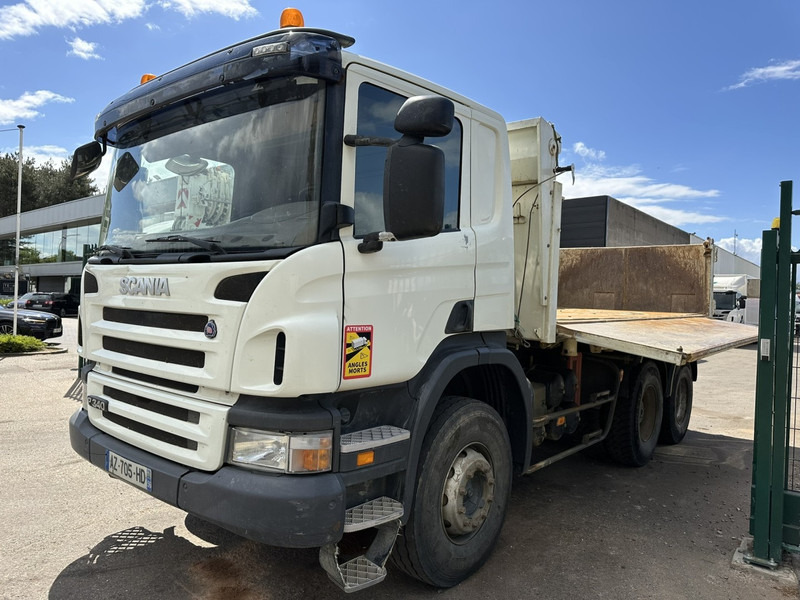 Scania P340 6x4 TIPPER / KIPPER - BORDMATIC - MANUAL - BIG AXLES / AP ACHSEN - SPRING / BLATT - *355.000km* - EURO 4 - Camião basculante: foto 5 Scania P340 6x4 TIPPER / KIPPER - BORDMATIC - MANUAL - BIG AXLES / AP ACHSEN - SPRING / BLATT - *355.000km* - EURO 4 - Camião basculante: foto 5