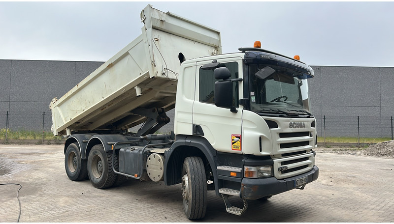 Scania P340 6x4 TIPPER / KIPPER - BORDMATIC - MANUAL - BIG AXLES / AP ACHSEN - SPRING / BLATT - *355.000km* - EURO 4 - Camião basculante: foto 3 Scania P340 6x4 TIPPER / KIPPER - BORDMATIC - MANUAL - BIG AXLES / AP ACHSEN - SPRING / BLATT - *355.000km* - EURO 4 - Camião basculante: foto 3