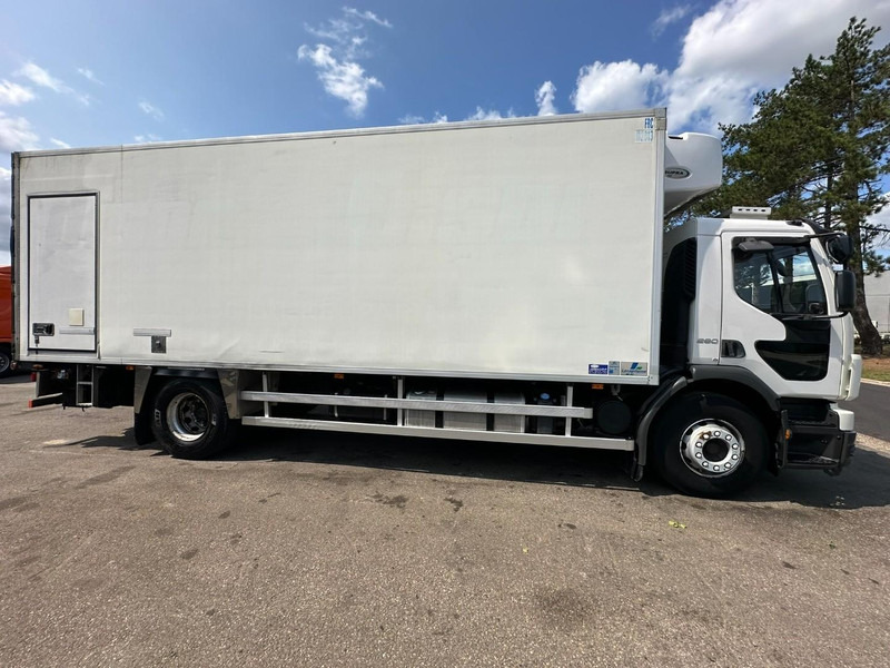 Volvo FE 280 - 19T - FRIGO CARRIER SUPRA 950 (7m55 x 2m47 x 2m40) - EURO 4 - MANUAL - 380V - Camião frigorífico: foto 4 Volvo FE 280 - 19T - FRIGO CARRIER SUPRA 950 (7m55 x 2m47 x 2m40) - EURO 4 - MANUAL - 380V - Camião frigorífico: foto 4