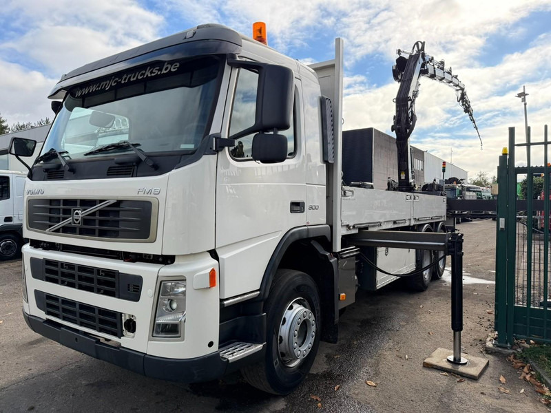 Volvo FM 300 6x4 + (25.8m!) PRITSCHE + KRAN HIAB 245 E-5 + JIB 65 X-3 + 2 ME - *228.000km* - MANUAL - A/C - EURO 3 - BELGIAN TRUCK - Camião de caixa aberta/ Plataforma, Camião grua: foto 3 Volvo FM 300 6x4 + (25.8m!) PRITSCHE + KRAN HIAB 245 E-5 + JIB 65 X-3 + 2 ME - *228.000km* - MANUAL - A/C - EURO 3 - BELGIAN TRUCK - Camião de caixa aberta/ Plataforma, Camião grua: foto 3
